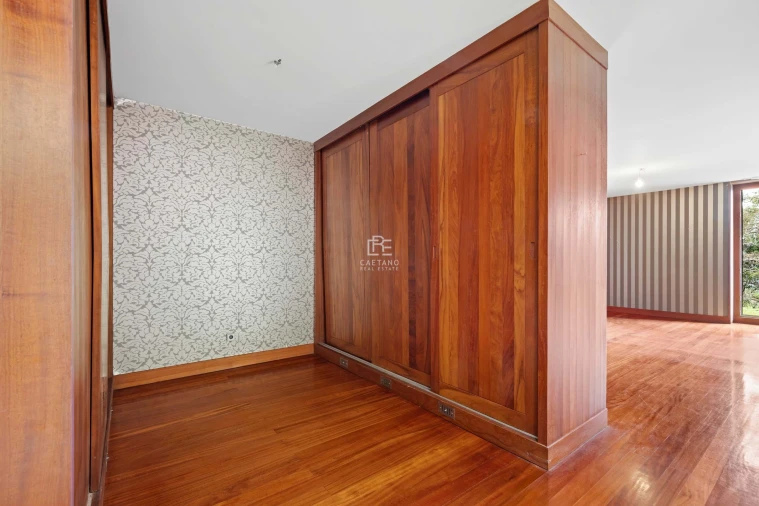 Moradia T17 para Venda em São Roque Foto 56