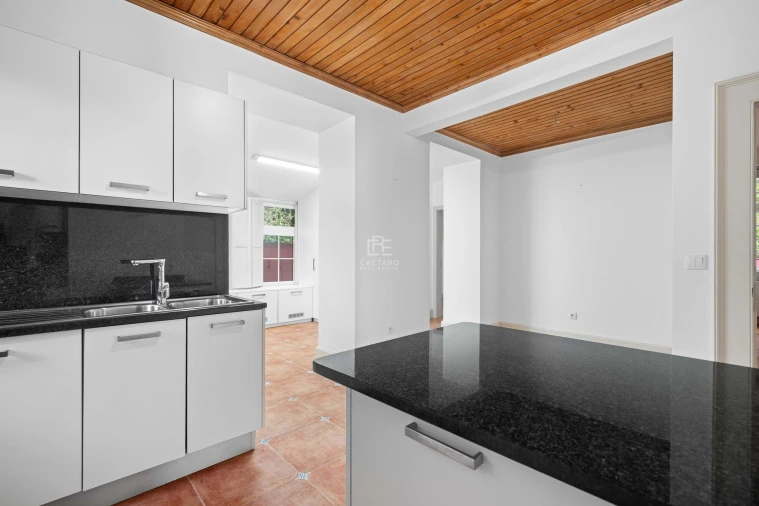 Moradia T17 para Venda em São Roque Foto 24