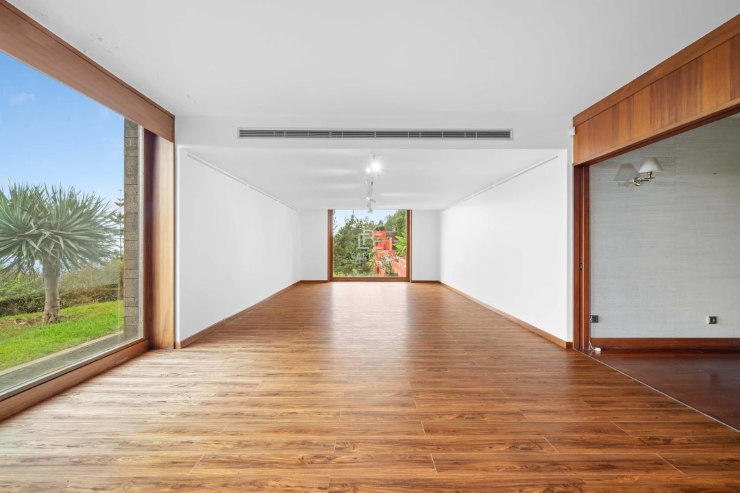 Moradia T17 para Venda em São Roque Foto 38