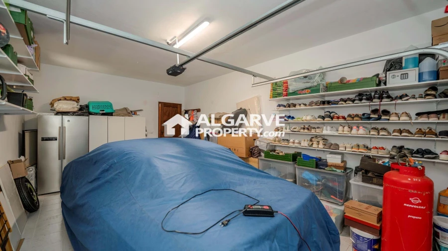 Moradia T6 para Venda em Guia Foto 17