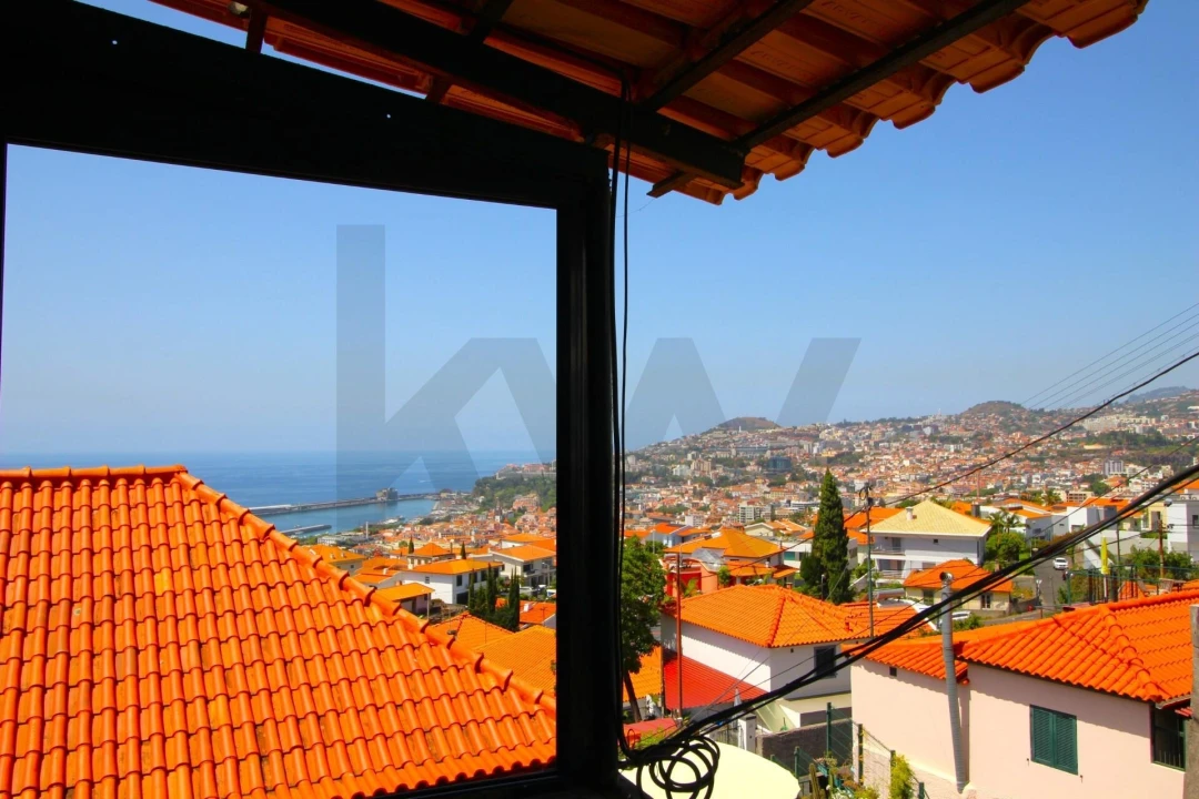 Moradia T5 para Venda em Funchal (Santa Maria Maior) Foto 38