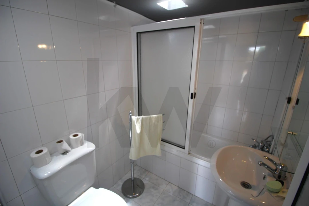 Moradia T5 para Venda em Funchal (Santa Maria Maior) Foto 30