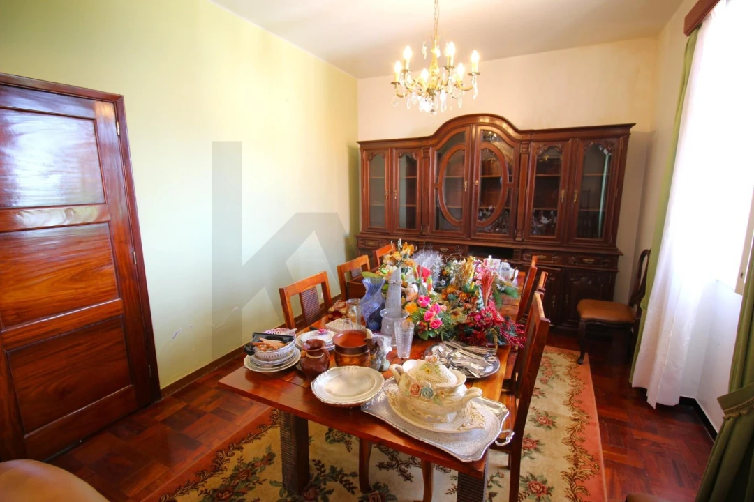 Moradia T5 para Venda em Funchal (Santa Maria Maior) Foto 22