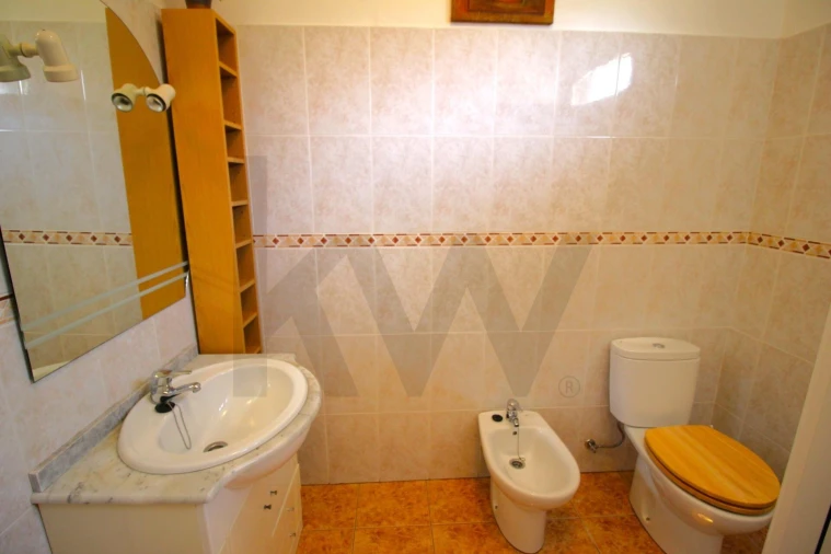 Moradia T5 para Venda em Funchal (Santa Maria Maior) Foto 27