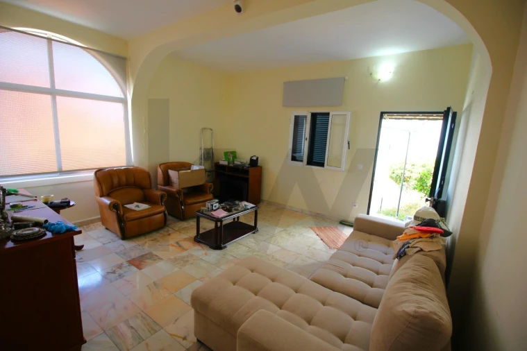 Moradia T5 para Venda em Funchal (Santa Maria Maior) Foto 14