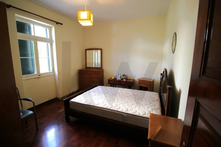 Moradia T5 para Venda em Funchal (Santa Maria Maior) Foto 16