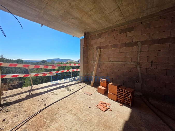 Moradia T5 para Venda em Quarteira Foto 12