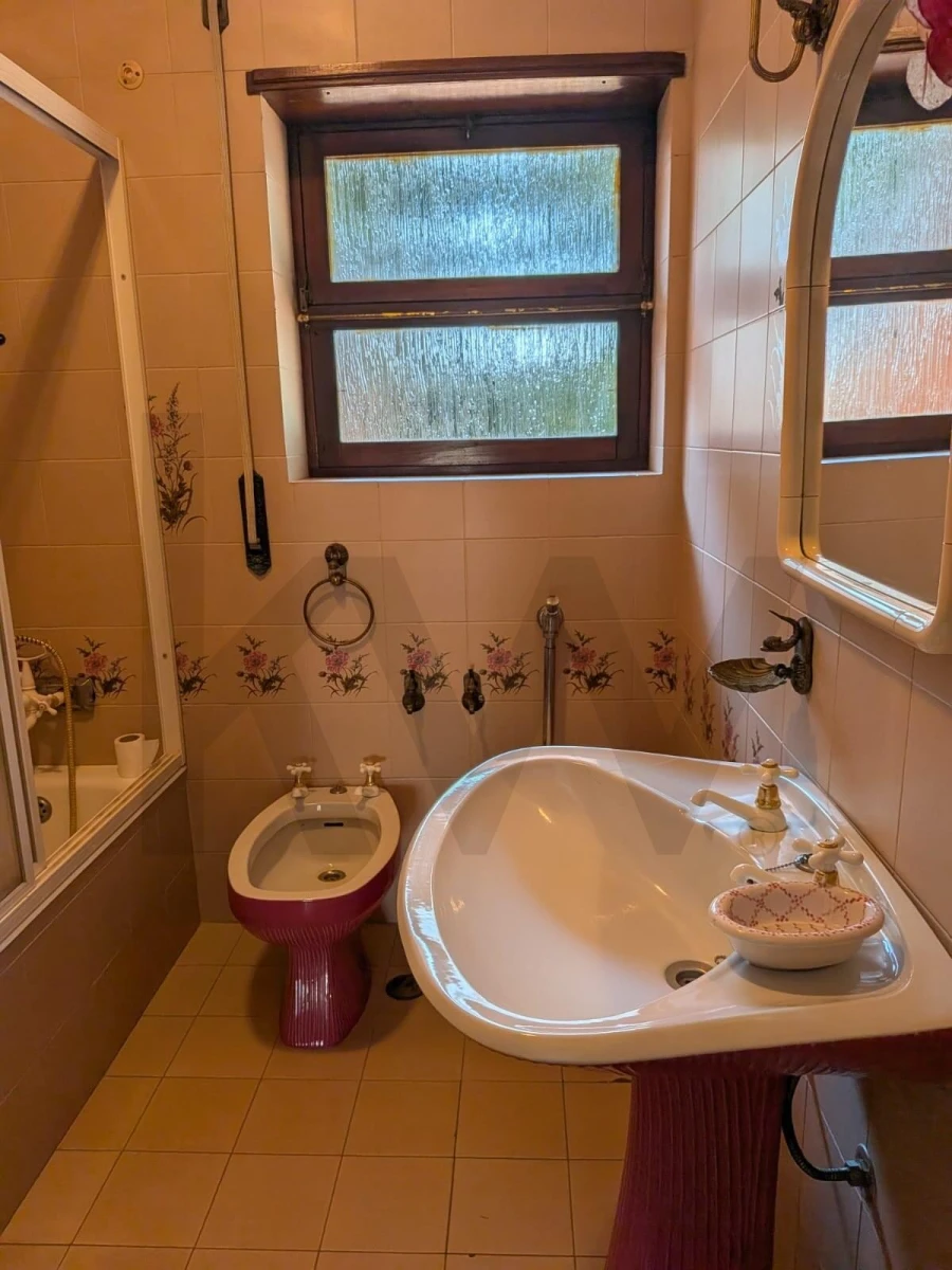 Moradia T4 para Venda em Santa Joana Foto 28