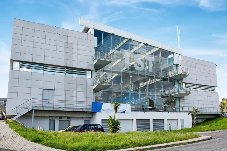 Moradia T5 para Venda em Barcarena Foto 26