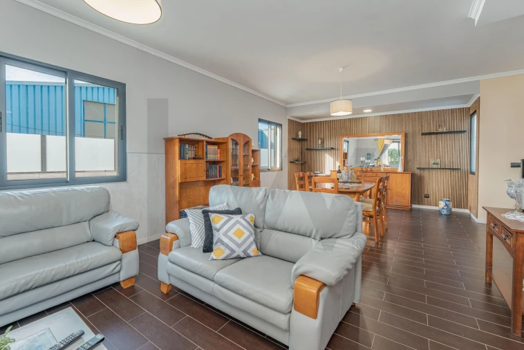 Moradia T3 para Venda em Santo Antonio Foto 17