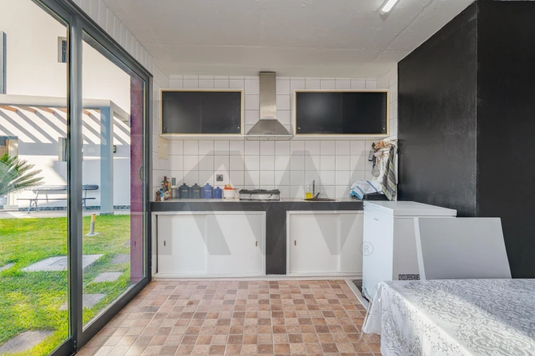 Moradia T3 para Venda em Santo Antonio Foto 30