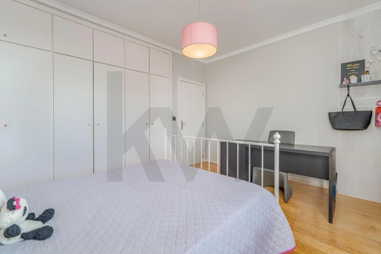 Moradia T3 para Venda em Santo Antonio Foto 22