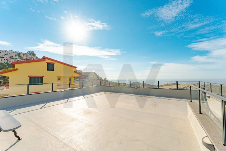 Moradia T3 para Venda em Santo Antonio Foto 45