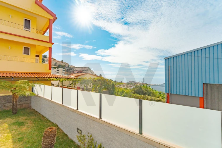 Moradia T3 para Venda em Santo Antonio Foto 53