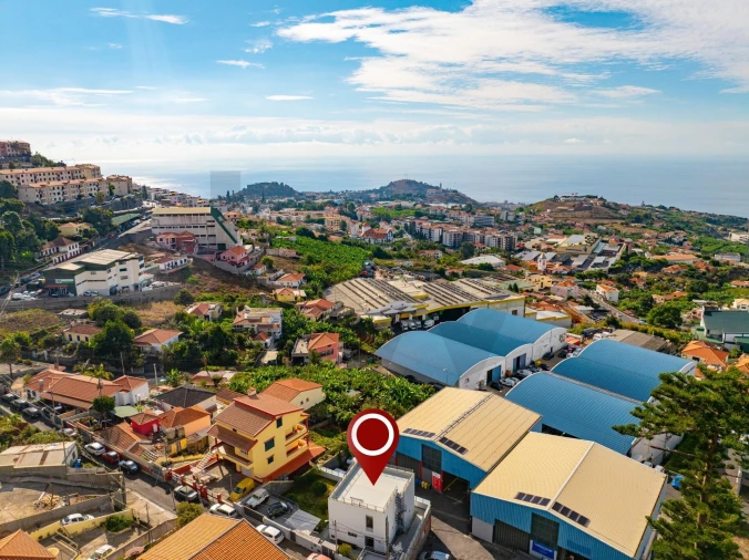 Moradia T3 para Venda em Santo Antonio Foto 38