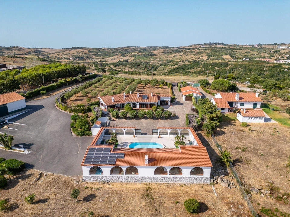 Quinta T5 para Venda em Santiago dos Velhos Foto 24