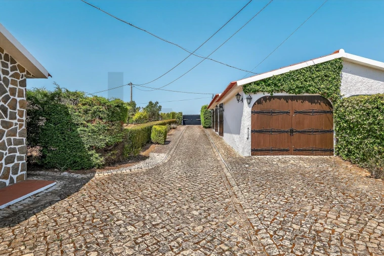 Quinta T5 para Venda em Santiago dos Velhos Foto 21