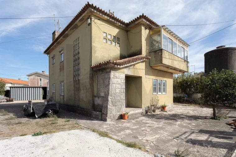 Moradia T5 para Venda em São Domingos de Rana Foto 6