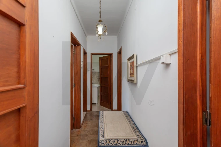 Moradia T5 para Venda em São Domingos de Rana Foto 23