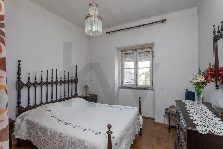 Moradia T5 para Venda em São Domingos de Rana Foto 28