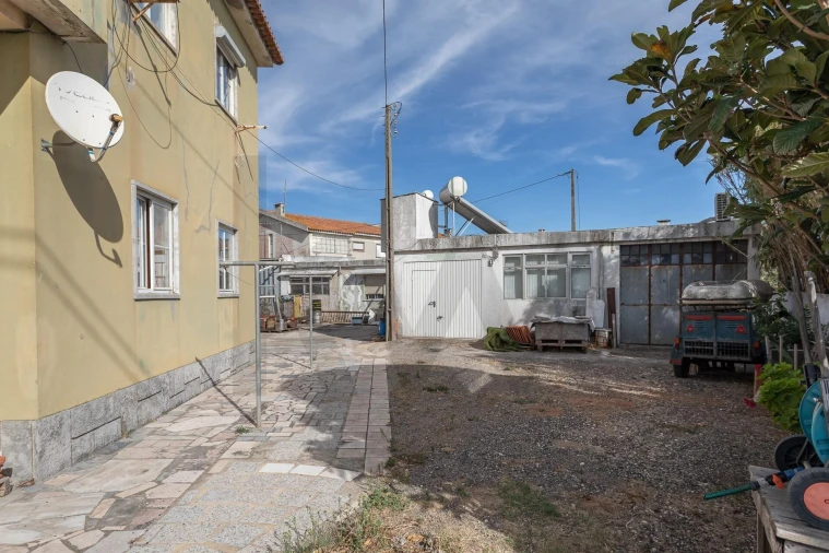 Moradia T5 para Venda em São Domingos de Rana Foto 7