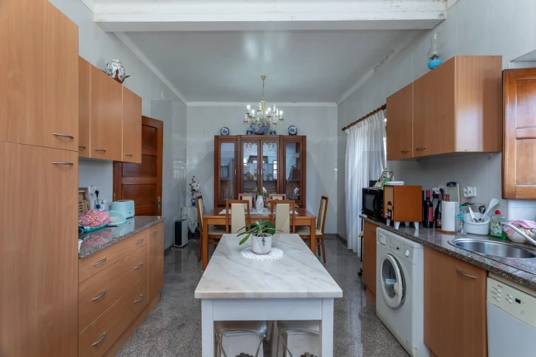 Moradia T5 para Venda em São Domingos de Rana Foto 11