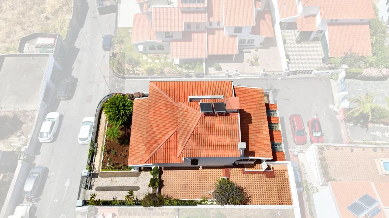 Moradia T4 para Venda em Funchal (Santa Luzia) Foto 49