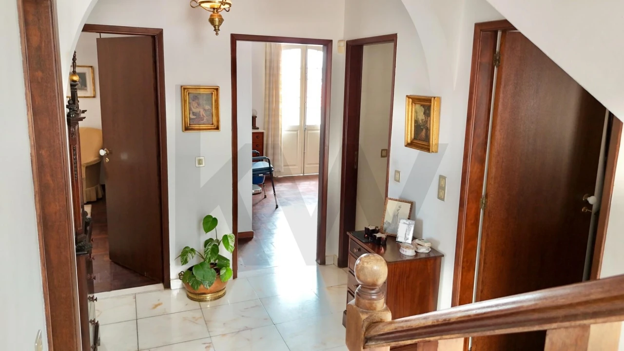 Moradia T4 para Venda em Funchal (Santa Luzia) Foto 35