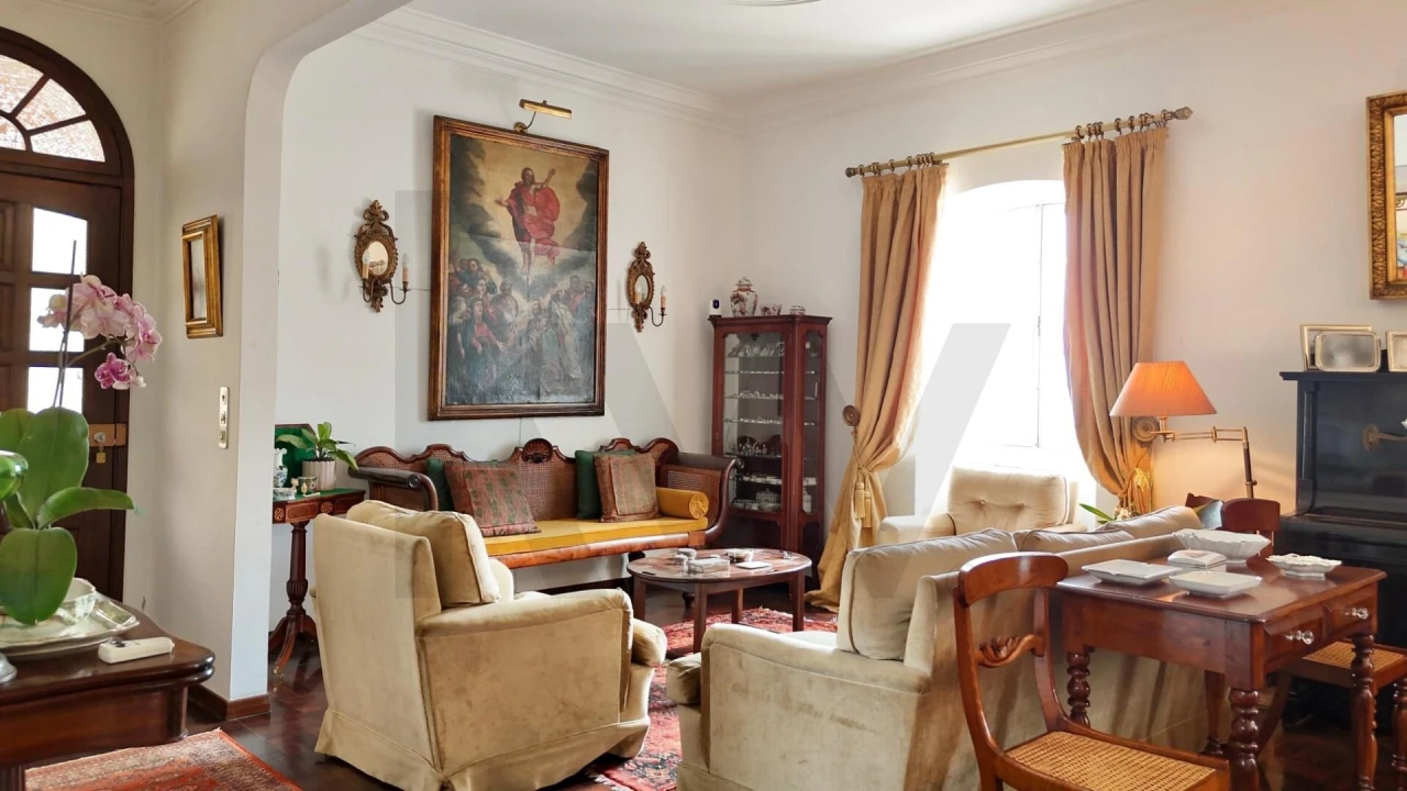 Moradia T4 para Venda em Funchal (Santa Luzia) Foto 17