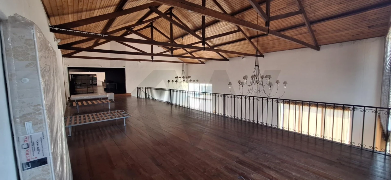 Armazém para Venda em Coz, Alpedriz e Montes Foto 1