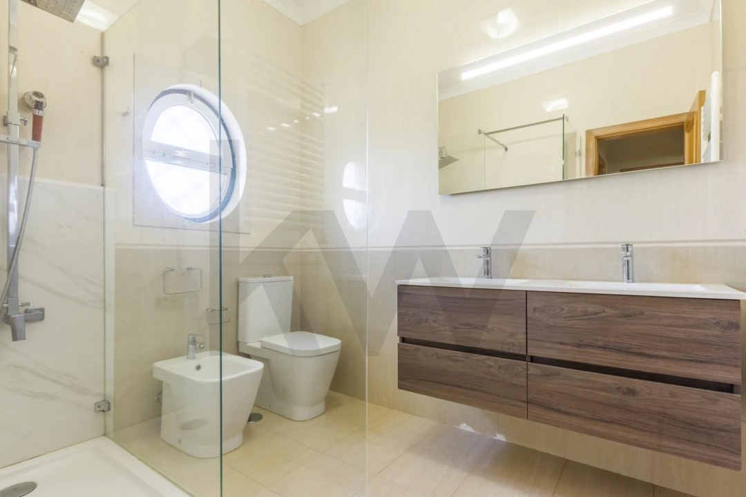 Moradia T3 para Arrendamento em Samora Correia Foto 48