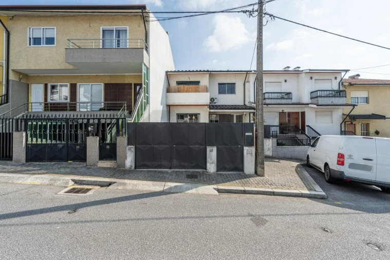 Moradia T3 para Venda em Rio Tinto Foto 17