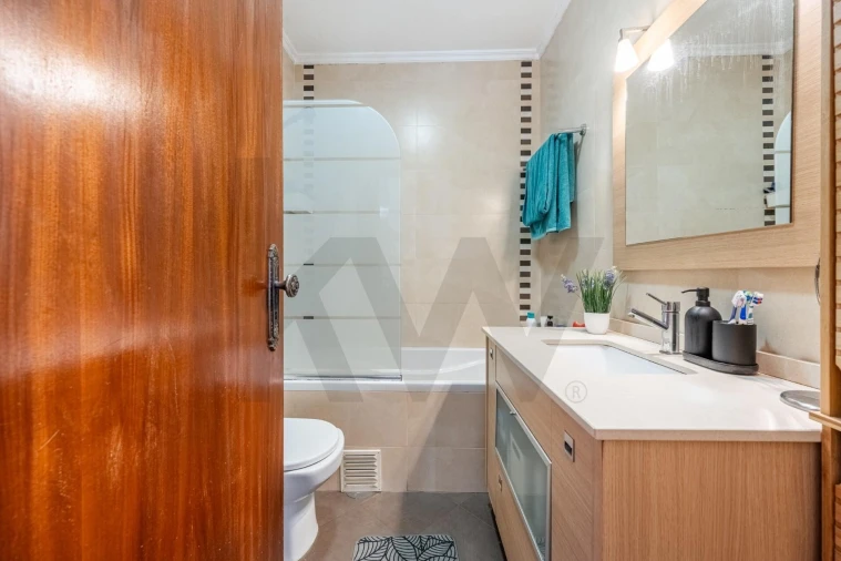 Moradia T3 para Venda em Rio Tinto Foto 9