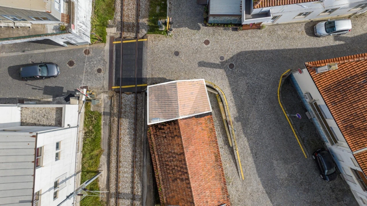 Moradia T1 para Venda em Vila Praia de Ancora Foto 1