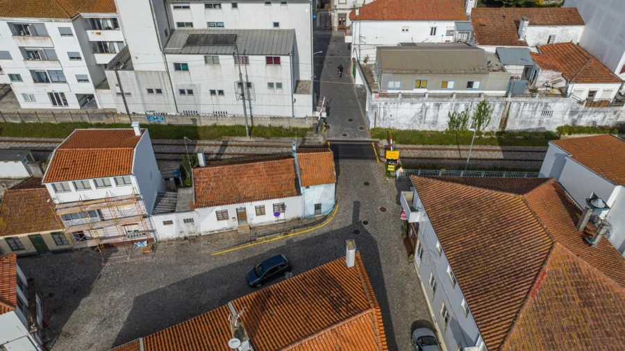 Moradia T1 para Venda em Vila Praia de Ancora Foto 11