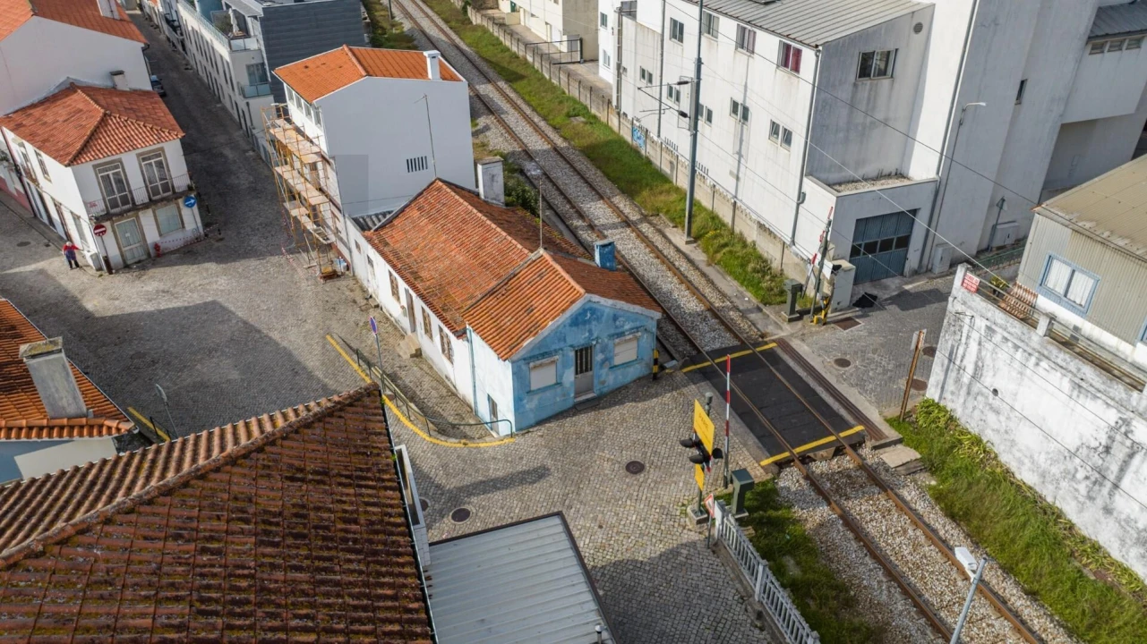 Moradia T1 para Venda em Vila Praia de Ancora Foto 14