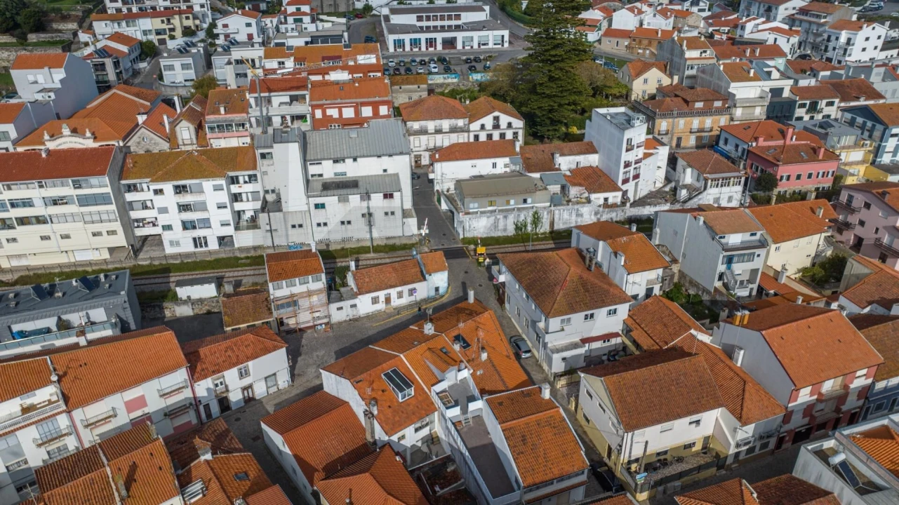 Moradia T1 para Venda em Vila Praia de Ancora Foto 20