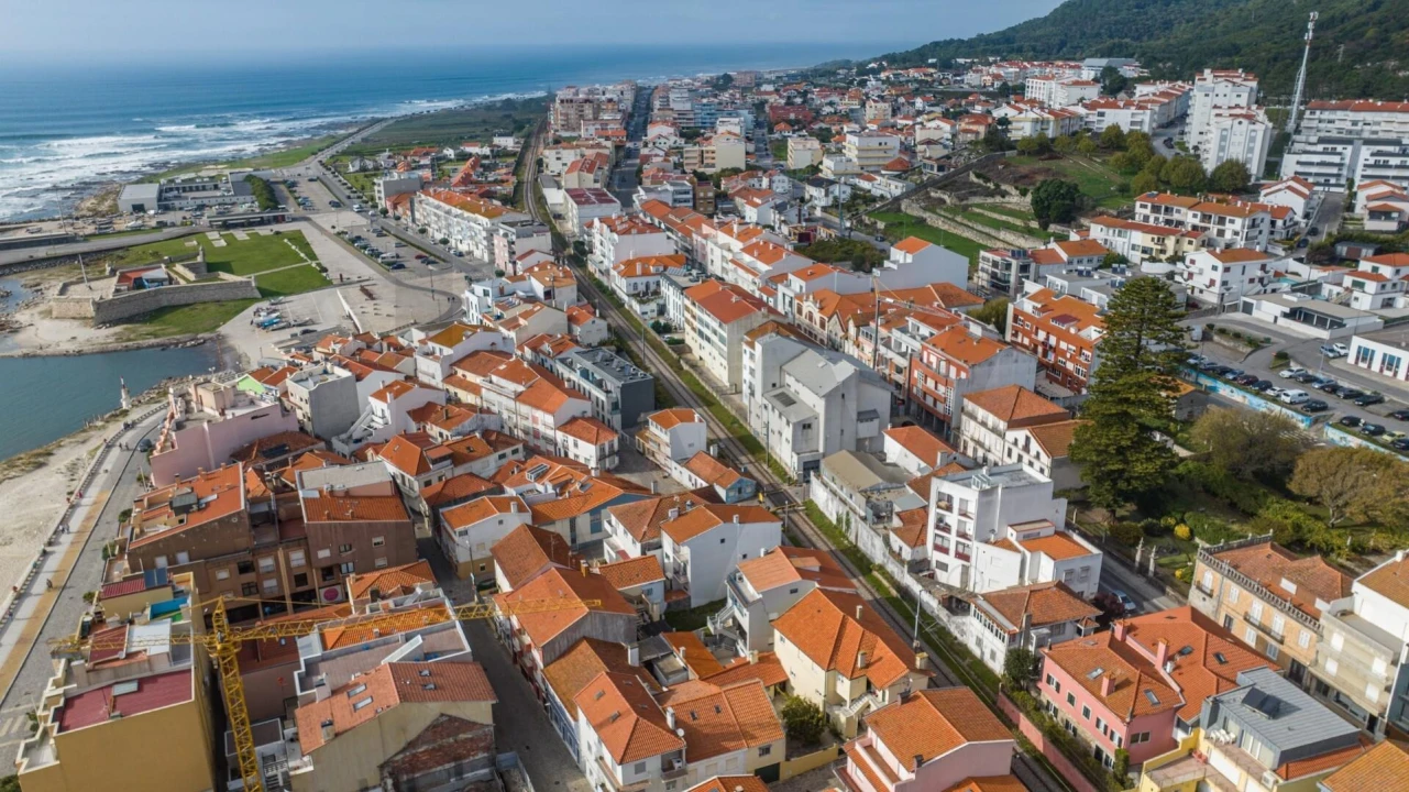 Moradia T1 para Venda em Vila Praia de Ancora Foto 22