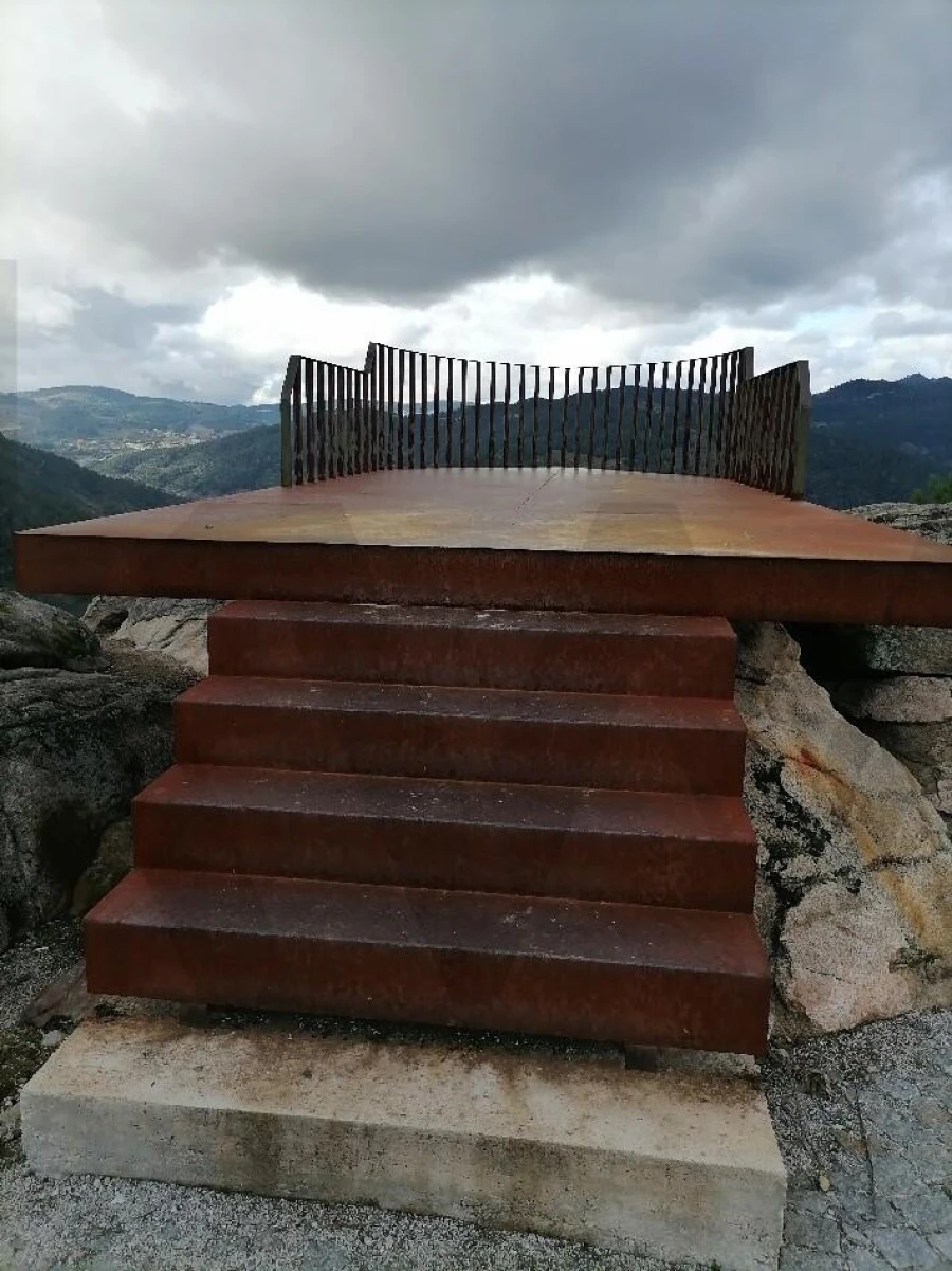 Terreno para Venda em Castanheiro do Norte e Ribalonga Foto 6