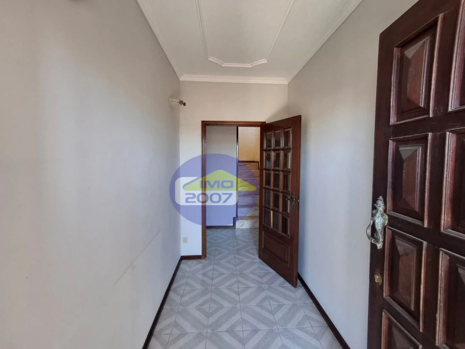 Moradia T3 para Venda em Cortegaça Foto 6