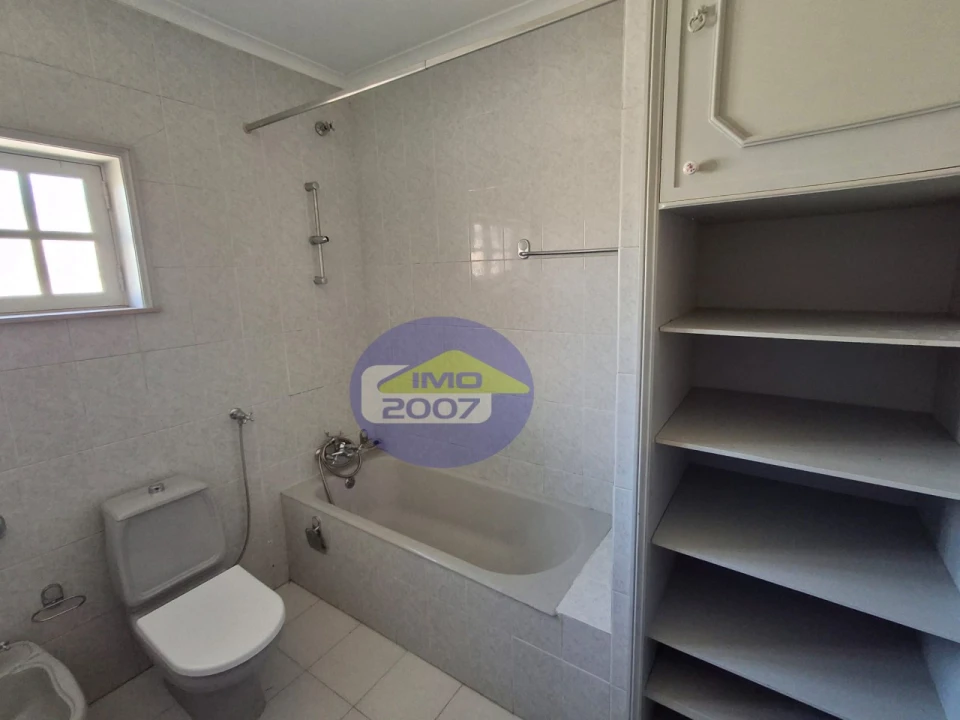 Moradia T3 para Venda em Cortegaça Foto 17