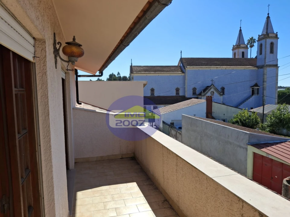 Moradia T3 para Venda em Cortegaça Foto 32