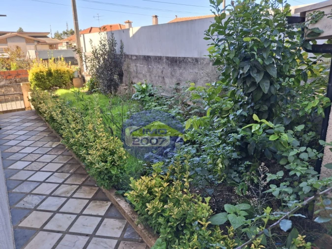 Moradia T3 para Venda em Cortegaça Foto 35