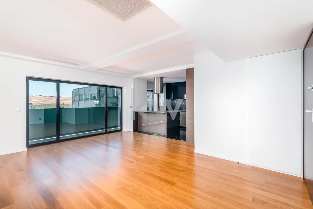 Apartamento T1 para Arrendamento em Avenidas Novas Foto 3