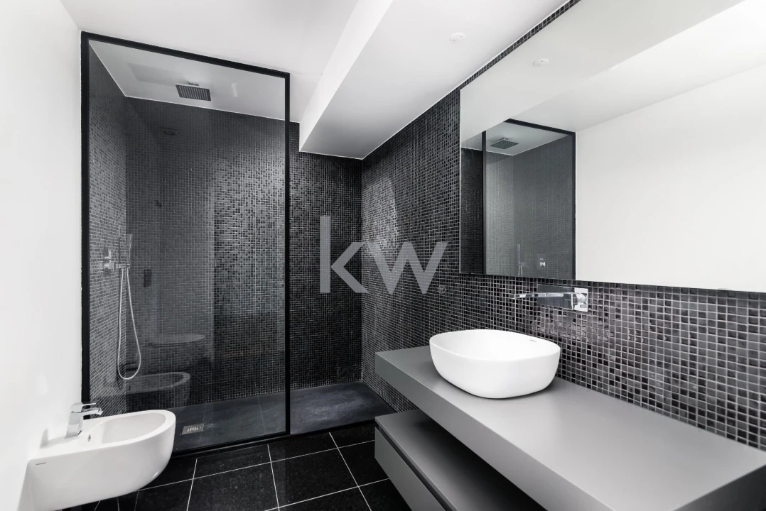 Apartamento T1 para Arrendamento em Avenidas Novas Foto 15