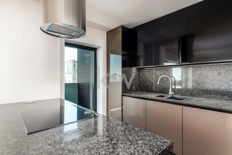 Apartamento T1 para Arrendamento em Avenidas Novas Foto 10