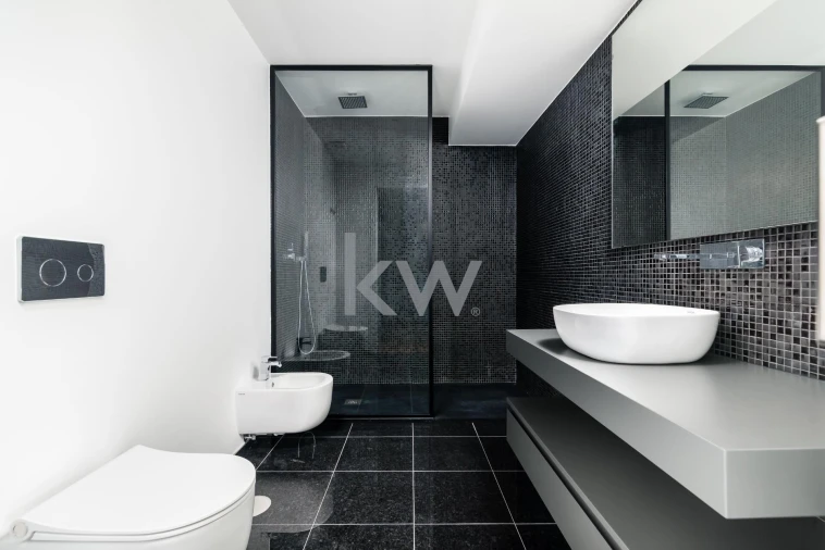 Apartamento T1 para Arrendamento em Avenidas Novas Foto 18