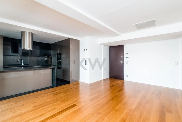 Apartamento T1 para Arrendamento em Avenidas Novas Foto 2