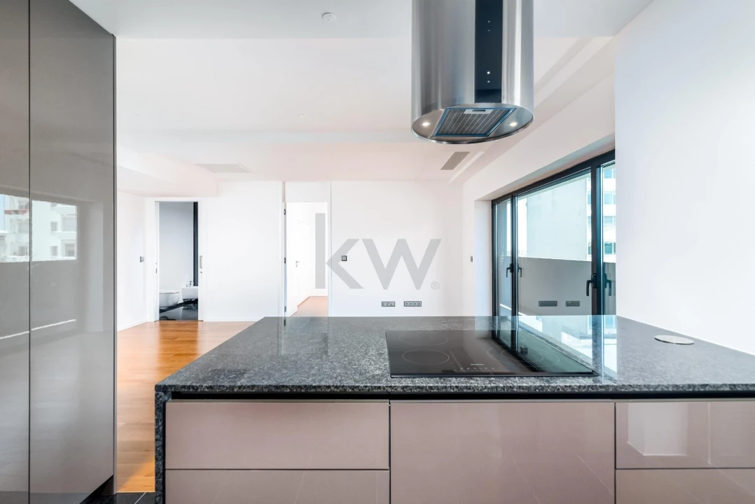 Apartamento T1 para Arrendamento em Avenidas Novas Foto 12