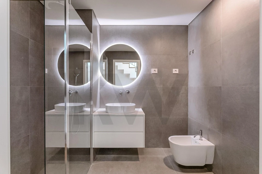 Moradia T5 para Venda em Barcarena Foto 58